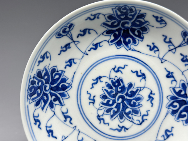 古玩陶瓷清光緒·青花纏枝寶相花卉紋盤真品鑒賞圖