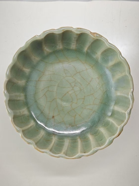 古玩陶瓷元代龍泉蔗椴洗拍賣，當前價格3456元