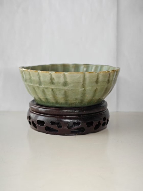 古玩陶瓷元代龍泉蔗椴洗拍賣，當前價格3456元