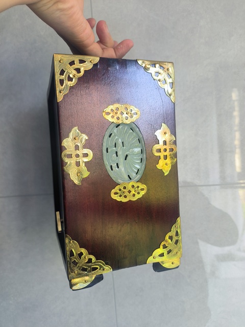古玩雜項(xiàng)老首飾盒（帶音樂發(fā)條）拍賣，當(dāng)前價(jià)格1888元