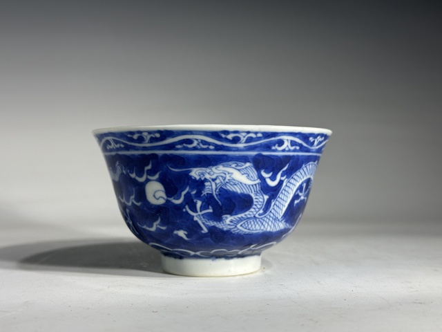 古玩陶瓷碗真品鑒賞圖