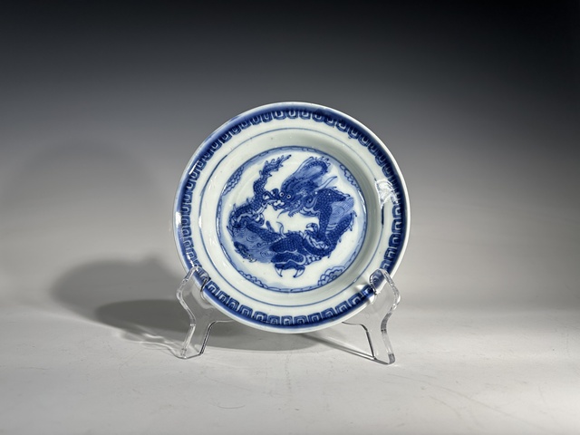 古玩陶瓷盤真品鑒賞圖