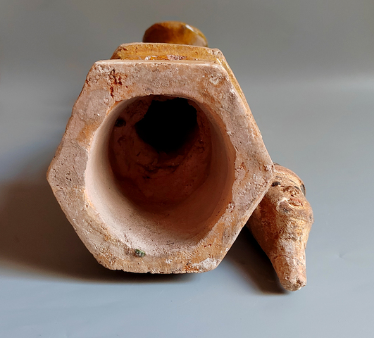 古玩陶瓷明三彩人物俑真品鑒賞圖
