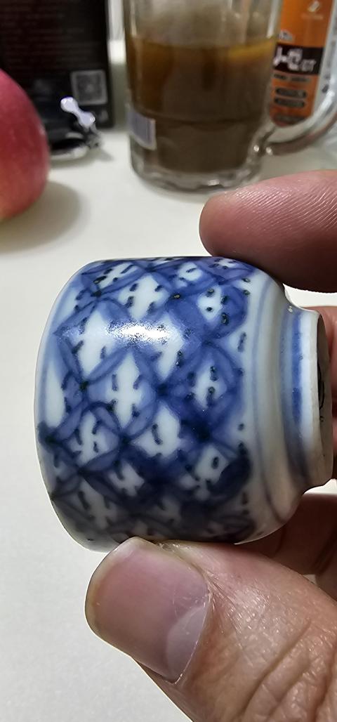 古玩陶瓷青花杯真品鑒賞圖