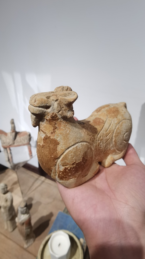 古玩陶瓷洪州窯瓷羊真品鑒賞圖