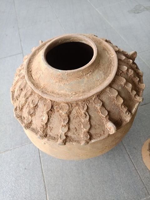 古玩陶瓷谷倉罐真品鑒賞圖