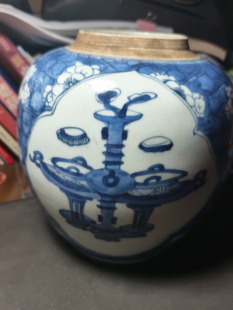 古玩陶瓷青花罐真品鑒賞圖