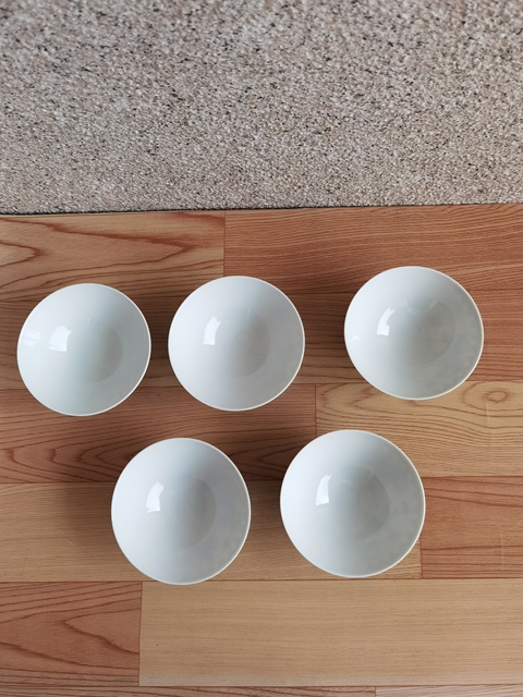古玩陶瓷嬰戲紋青花小碗拍賣，當(dāng)前價(jià)格398元