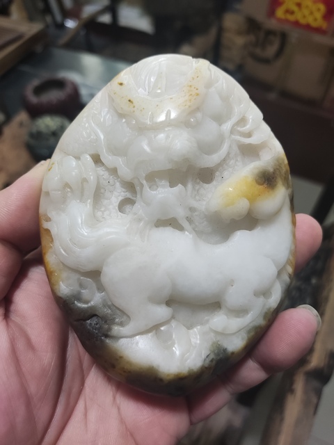 古玩玉器和田玉籽料龍馬把件拍賣,當(dāng)前價(jià)格2100元