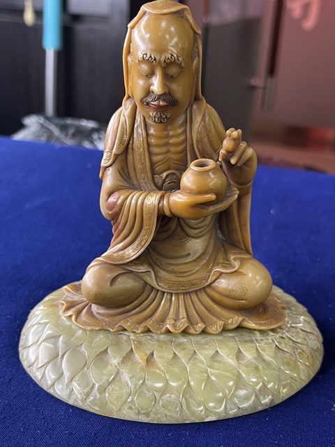 古玩玉器壽山石雕“羅漢擺件”拍賣(mài)，當(dāng)前價(jià)格20000元