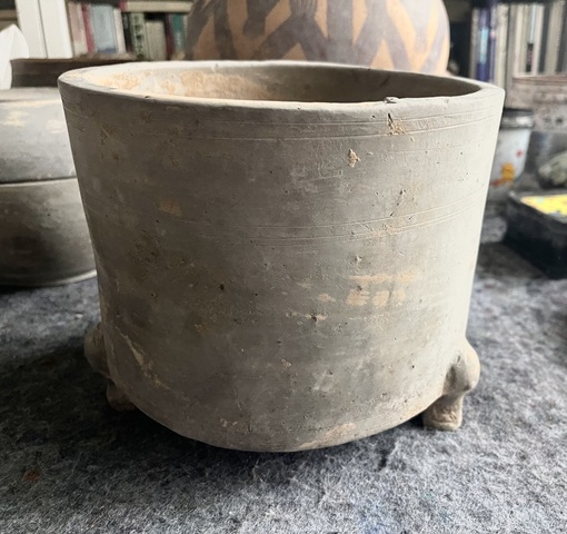 古玩陶瓷三足奩拍賣，當前價格1800元