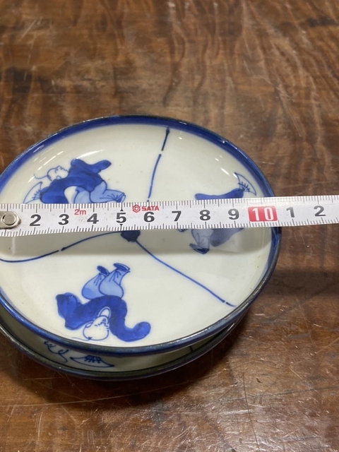 古玩陶瓷實物保真晚清民國大明成化年制款青花人物賞盤1對拍賣，當前價格198元