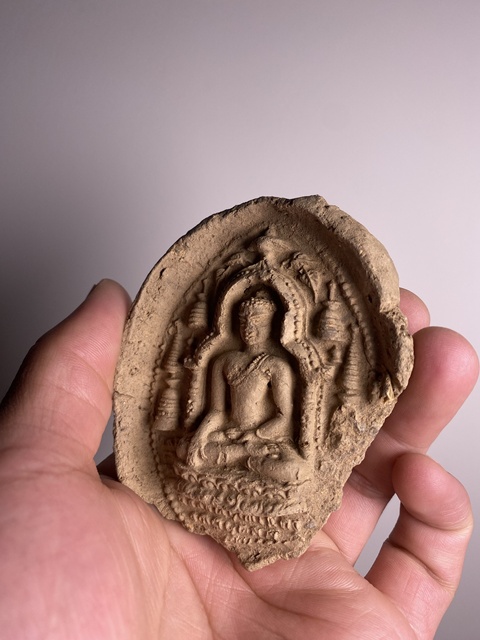 古玩雜項(xiàng)元代.釋迦牟尼佛成道像擦擦拍賣,當(dāng)前價(jià)格350元