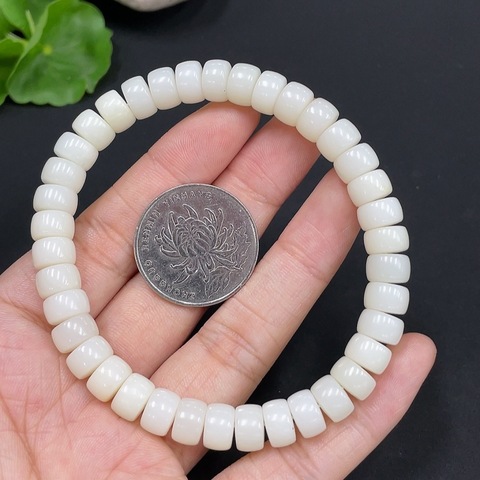 古玩玉器281天然和田玉珠串    貨品總重約26.9g配證書拍賣，當前價格290元