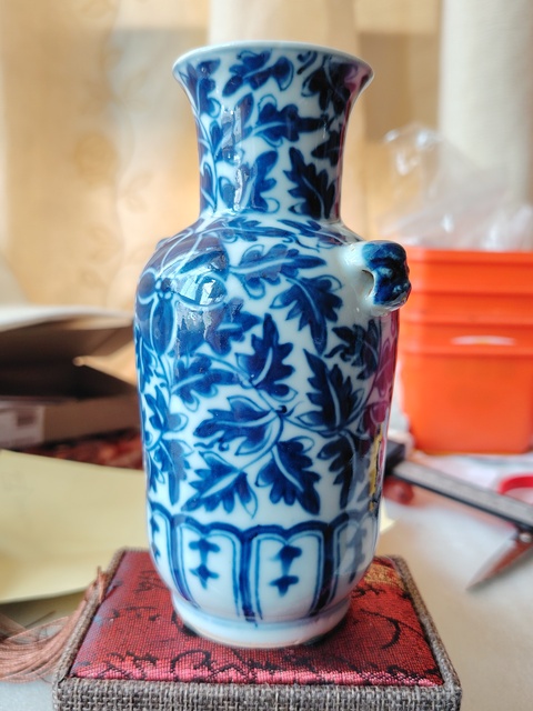 古玩陶瓷青花花卉紋獅耳瓶拍賣,當前價格6666元