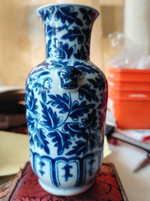 古玩陶瓷青花花卉紋獅耳瓶拍賣,當前價格6666元