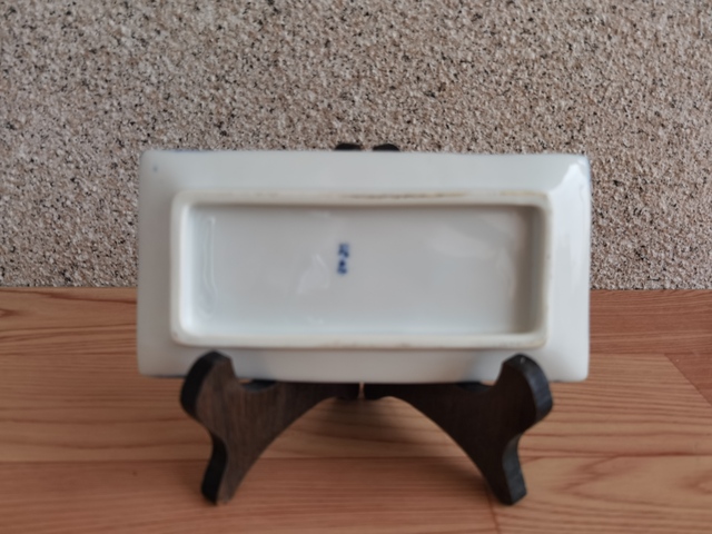 古玩陶瓷嬰戲紋青花盤拍賣，當前價格168元