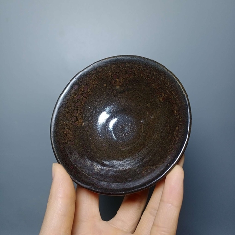 古玩陶瓷盞拍賣，當前價格2000元