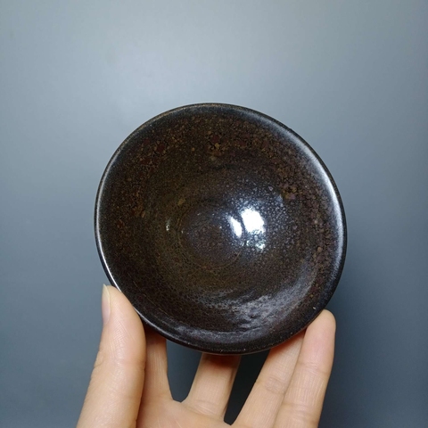 古玩陶瓷盞拍賣，當前價格2000元