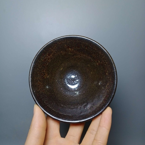 古玩陶瓷盞拍賣，當前價格2000元