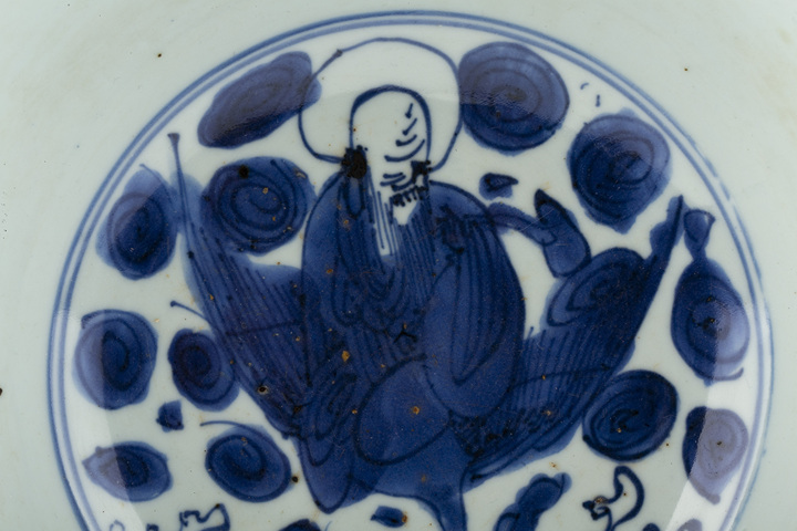 古玩陶瓷明末清初·青花壽字開窗八仙祝壽紋碗
真品鑒賞圖