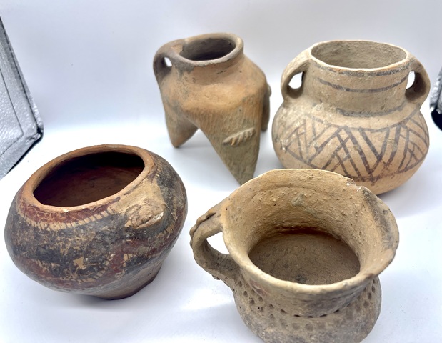 古玩陶瓷館藏級珍品文化期馬家窯彩繪雙耳罐拍賣，當前價格5800元