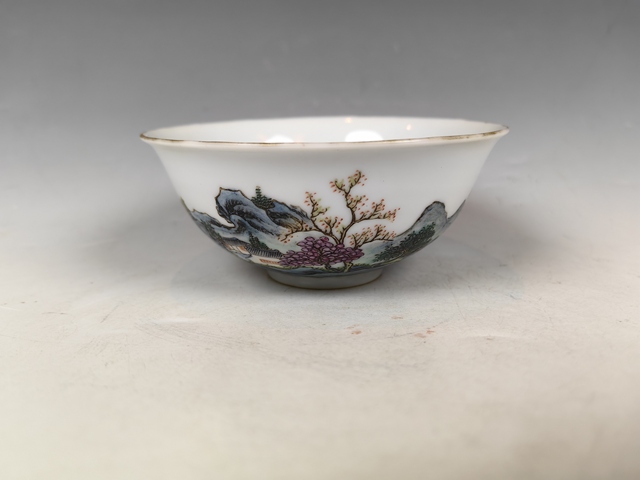 域鉴古玩】民国风景山水高仕人物纹粉彩碗鉴定结果_民国风景山水