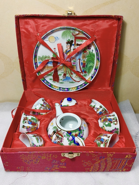 古玩陶瓷粉彩描金茶具一套拍賣,當前價格336元