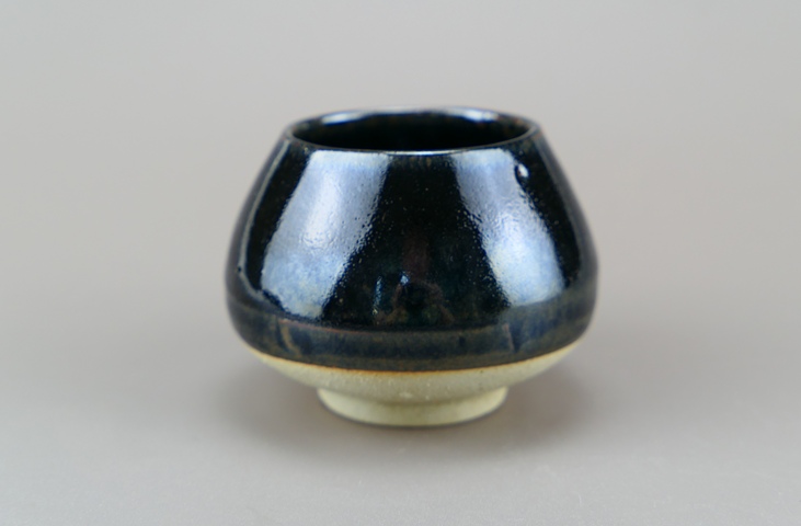 古玩陶瓷黑釉雞心罐真品鑒賞圖