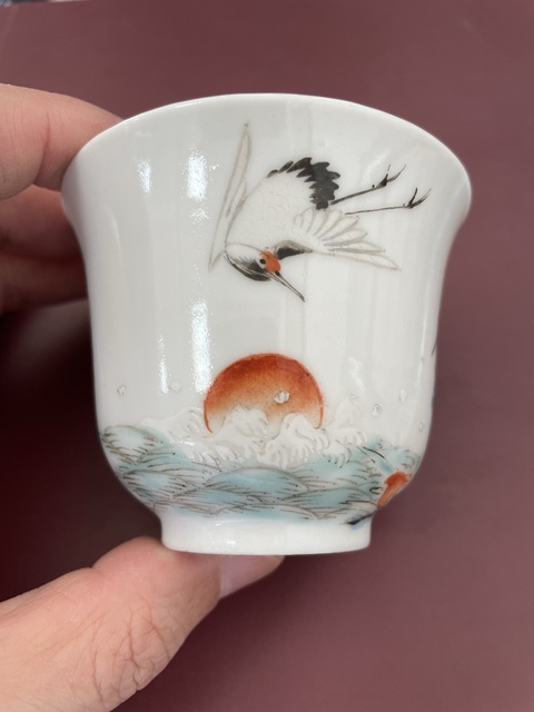 古玩陶瓷粉彩鶴紋杯真品鑒賞圖