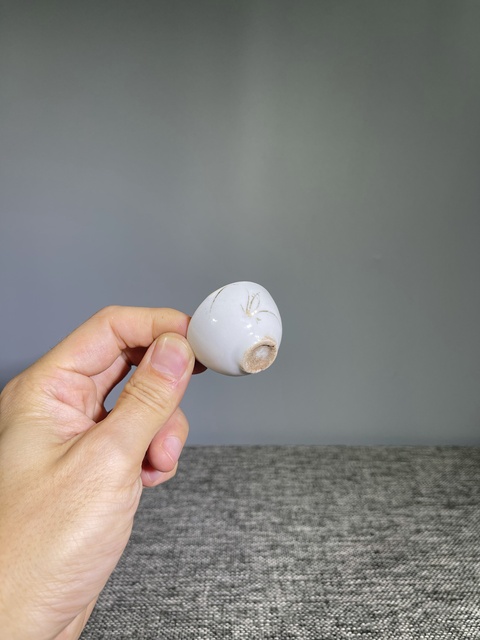 古玩陶瓷清晚期.白釉描金蘭草紋小杯子(不貪杯)拍賣,當前價格0元