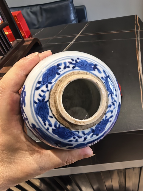 古玩陶瓷青花人物故事紋罐真品鑒賞圖