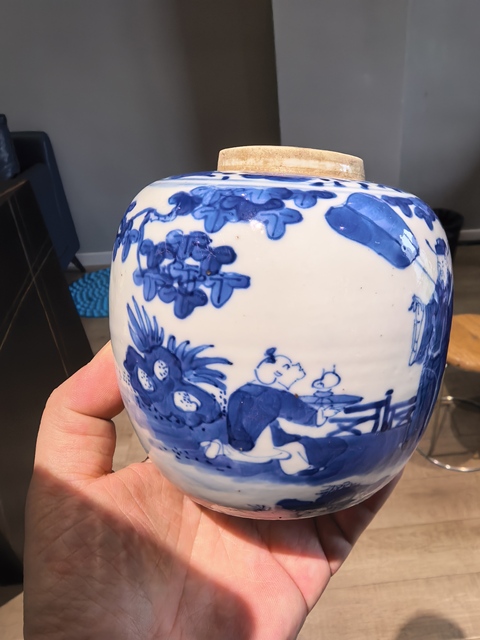 古玩陶瓷青花人物故事紋罐真品鑒賞圖