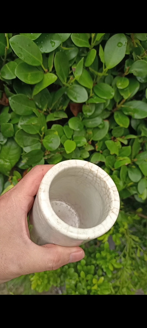 古玩陶瓷【無托實拍】哥釉筆筒拍賣,當(dāng)前價格500元