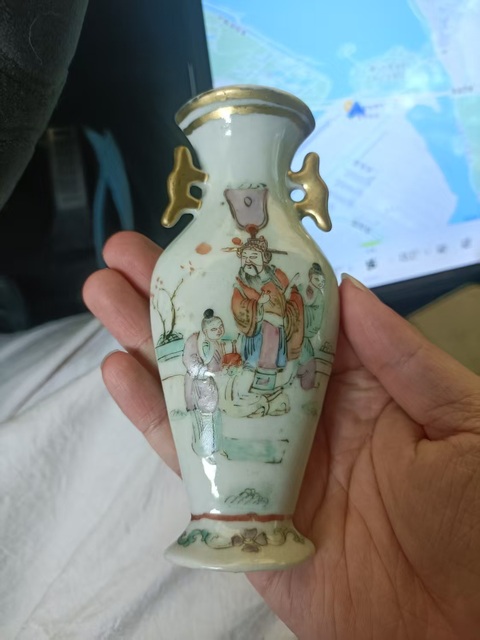 古玩陶瓷晚清粉彩人物故事紋壁瓶拍賣,當前價格3888元