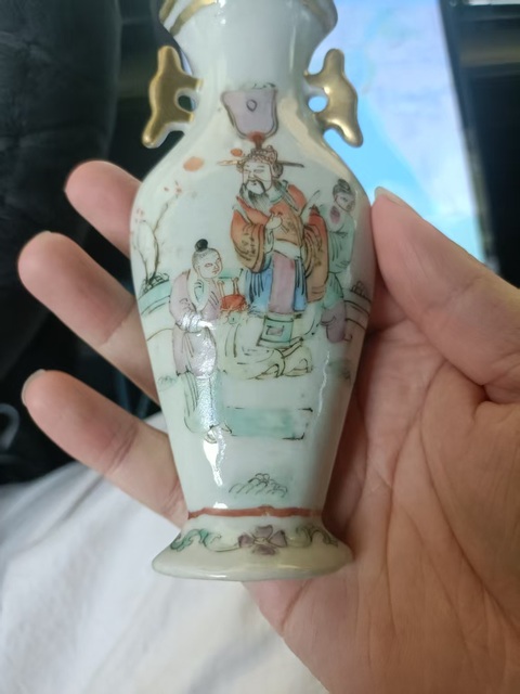 古玩陶瓷晚清粉彩人物故事紋壁瓶拍賣,當前價格3888元