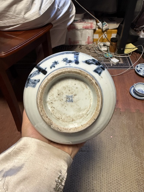 古玩陶瓷博古嬰戲紋青花香爐真品鑒賞圖