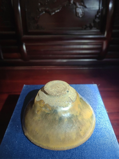古玩陶瓷盞真品鑒賞圖