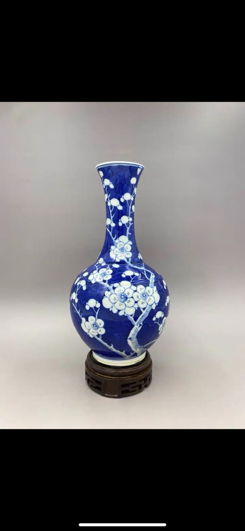 古玩陶瓷晚清 細(xì)路頂級(jí)發(fā)色青花冰梅圖賞瓶拍賣,當(dāng)前價(jià)格2570元