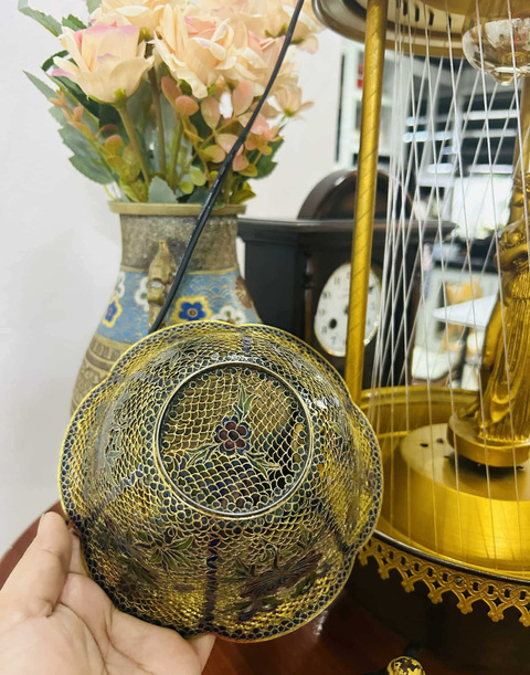 古玩陶瓷脫胎花口碗真品鑒賞圖
