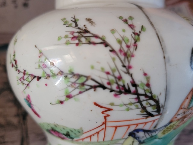 古玩陶瓷民國(guó)桃花仕女紋將軍罐拍賣(mài),當(dāng)前價(jià)格500元