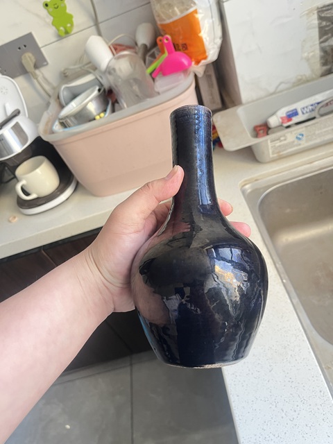 古玩陶瓷清晚·茄皮紫釉天球瓶 真品鑒賞圖