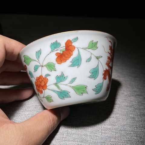 古玩陶瓷龍鳳紋馬蹄杯真品鑒賞圖