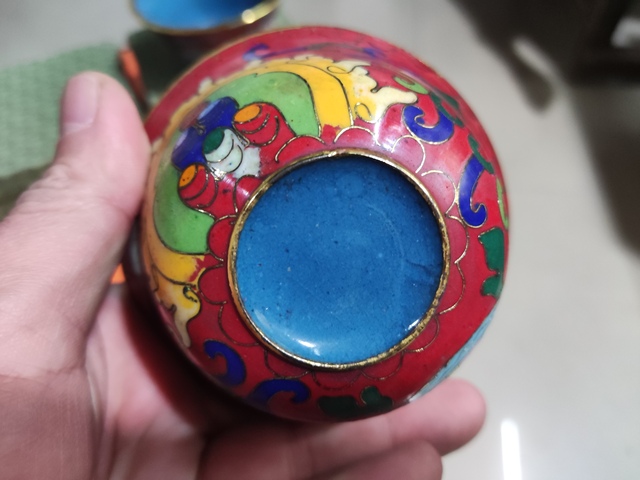 古玩雜項創匯期景泰藍掐絲琺瑯小碗一對拍賣，當前價格268元