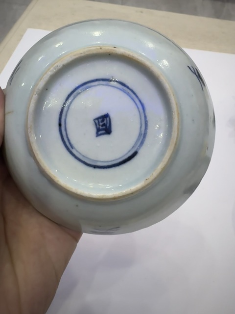 古玩陶瓷雍乾青花夔龍紋盤和結(jié)盒拍賣,當(dāng)前價格788元