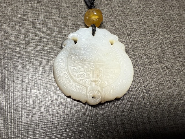 古玩玉器和田玉牌真品鑒賞圖
