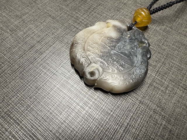 古玩玉器和田玉牌真品鑒賞圖