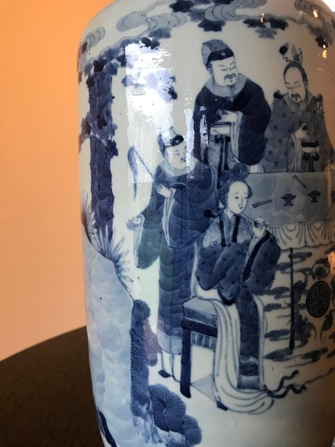 古玩陶瓷人物紋青花棒槌瓶真品鑒賞圖