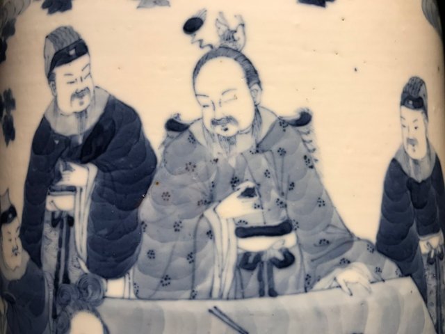 古玩陶瓷人物紋青花棒槌瓶真品鑒賞圖