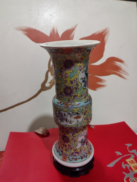 古玩陶瓷粉彩花鳥紋花觚拍賣,當(dāng)前價(jià)格2800元